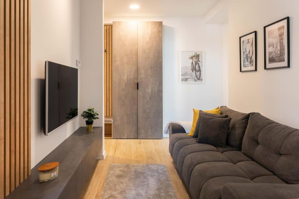 Flat4Us#Cozy#Freeparking#5People Διαμέρισμα Ζάγκρεμπ Εξωτερικό φωτογραφία